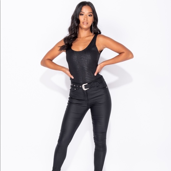 Stay Chic Black Wet Look Crocodile Print Bodysuit - Picture 4 of 7